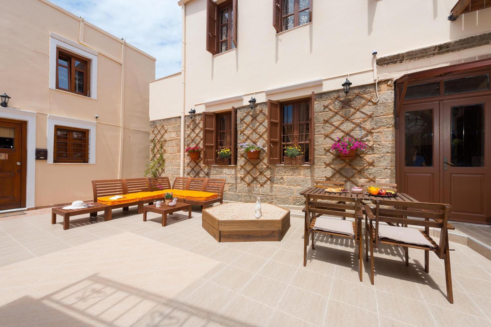 3 Charites Old Town Apartment Rhodes City Luaran gambar